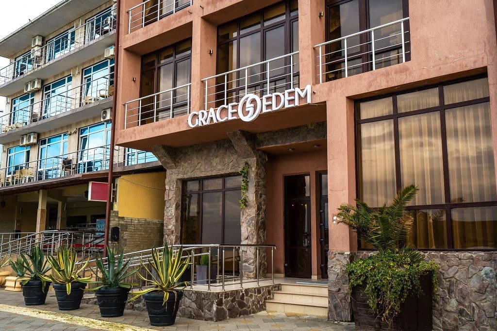 general-main-building