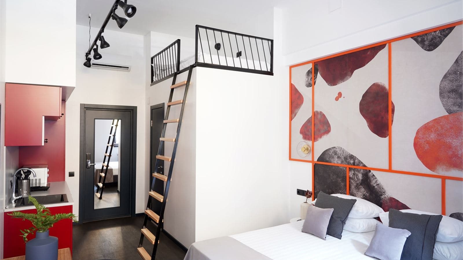 rooms-duplex-studio