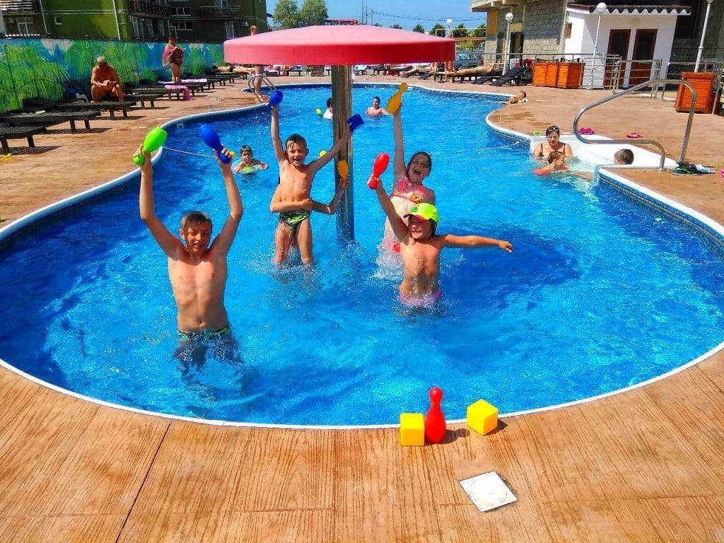 pools-outdoor-pool