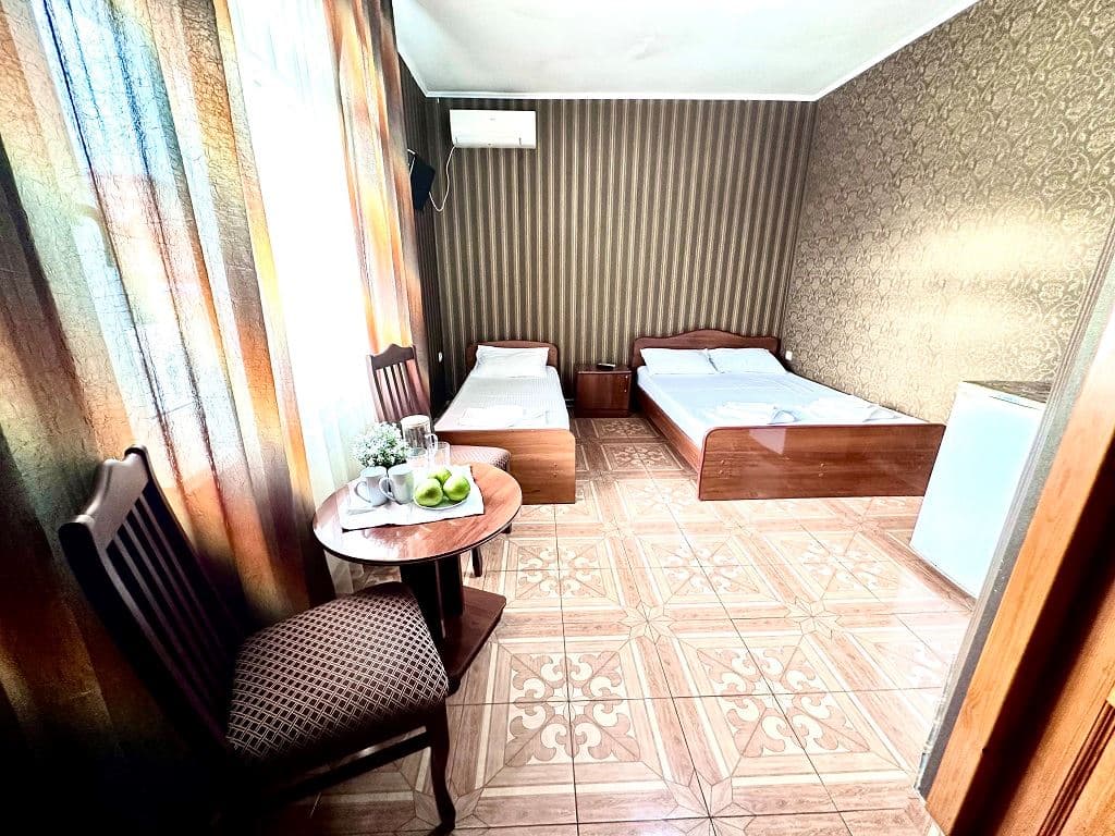 rooms-triple