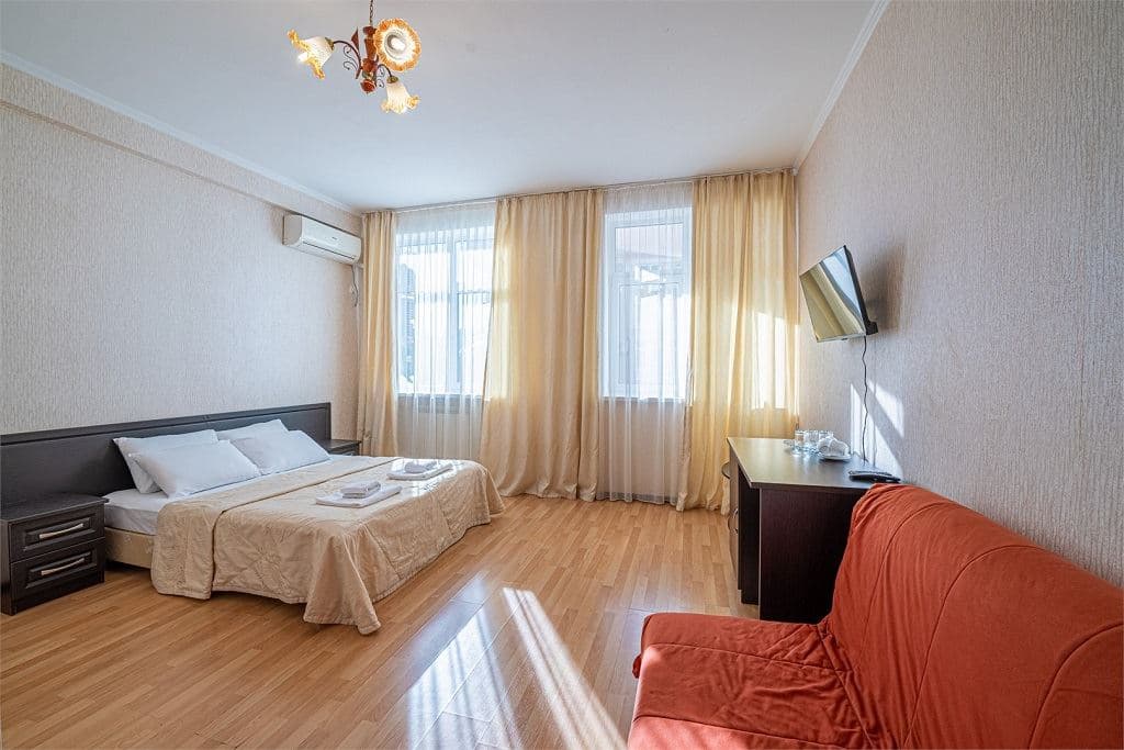 rooms-comfort-with-balcony
