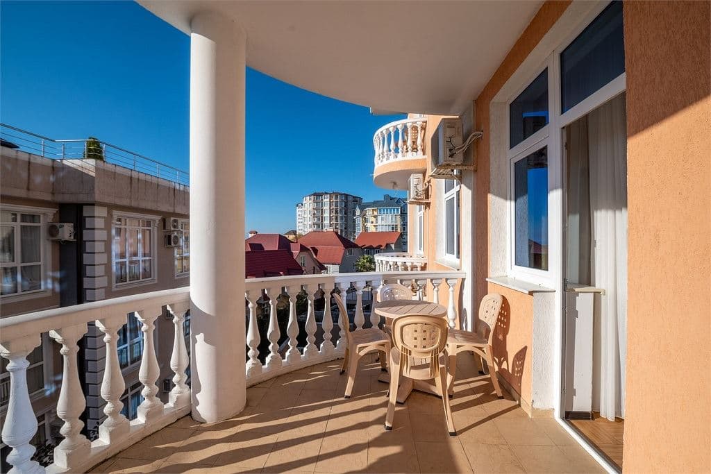 rooms-comfort-superrior-with-balcony
