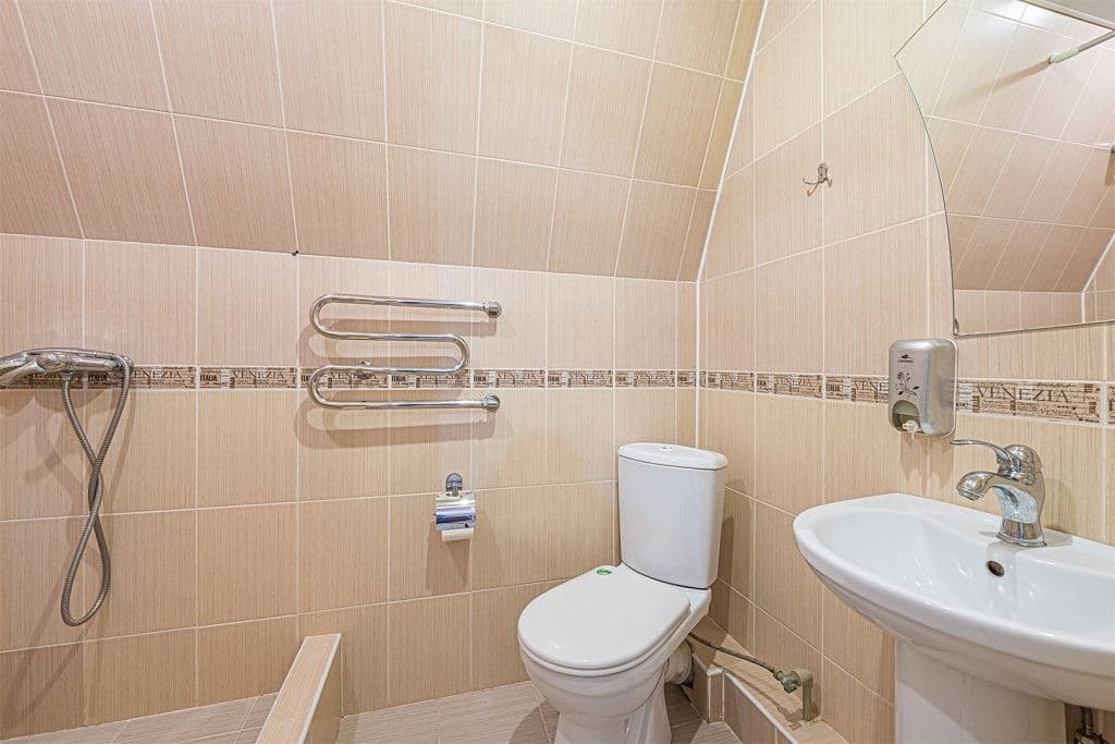 rooms-studio-with-kitchen-and-balony