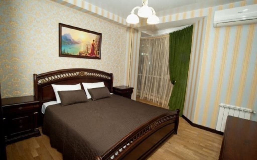 rooms-luxe-with-mansarda