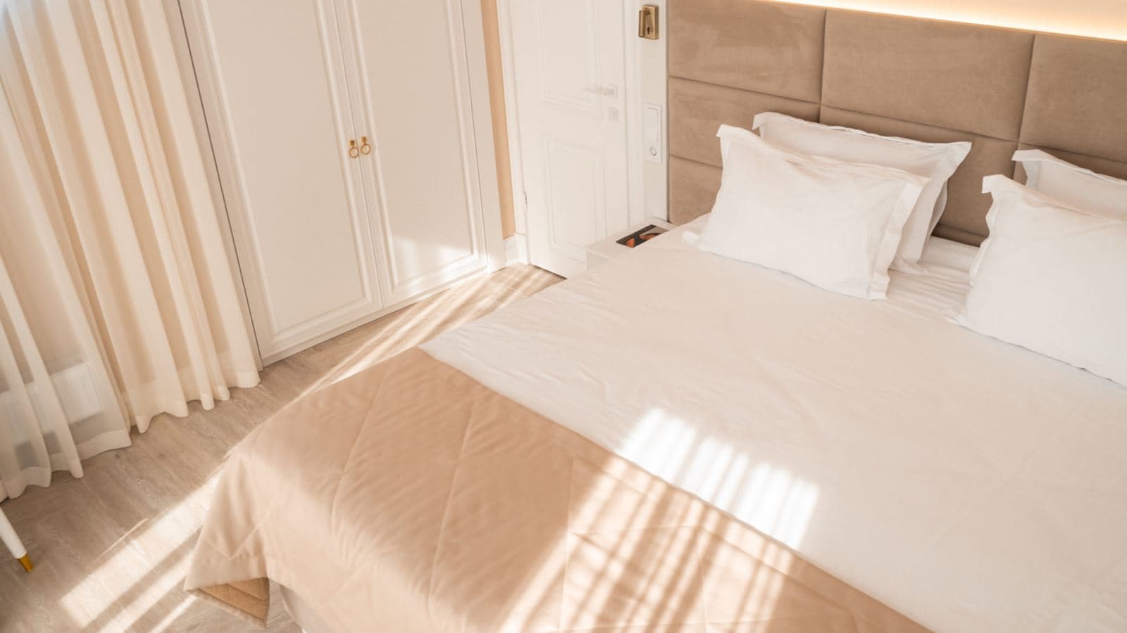 rooms-premium-suite