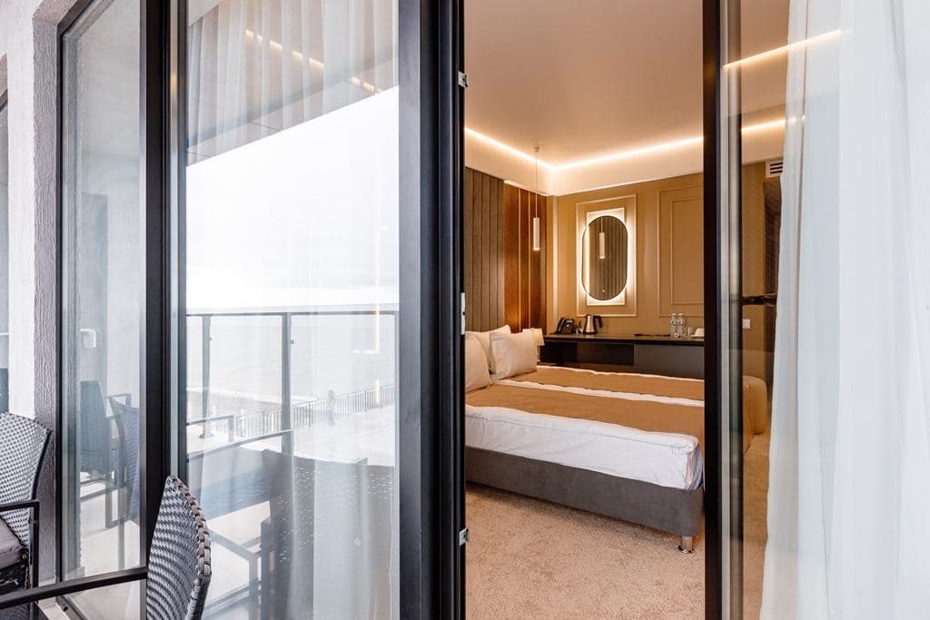 rooms-standart-with-balcony