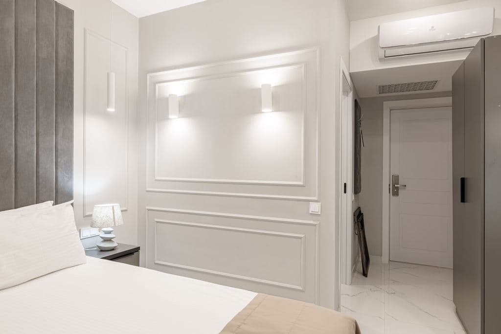 rooms-economy