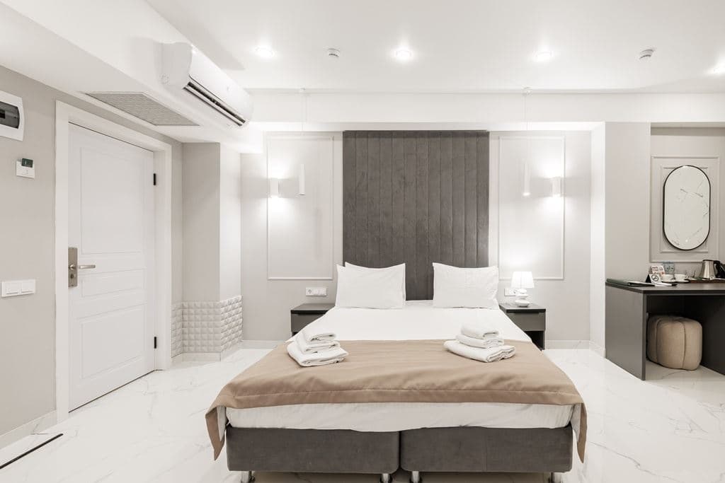 rooms-economy-plus