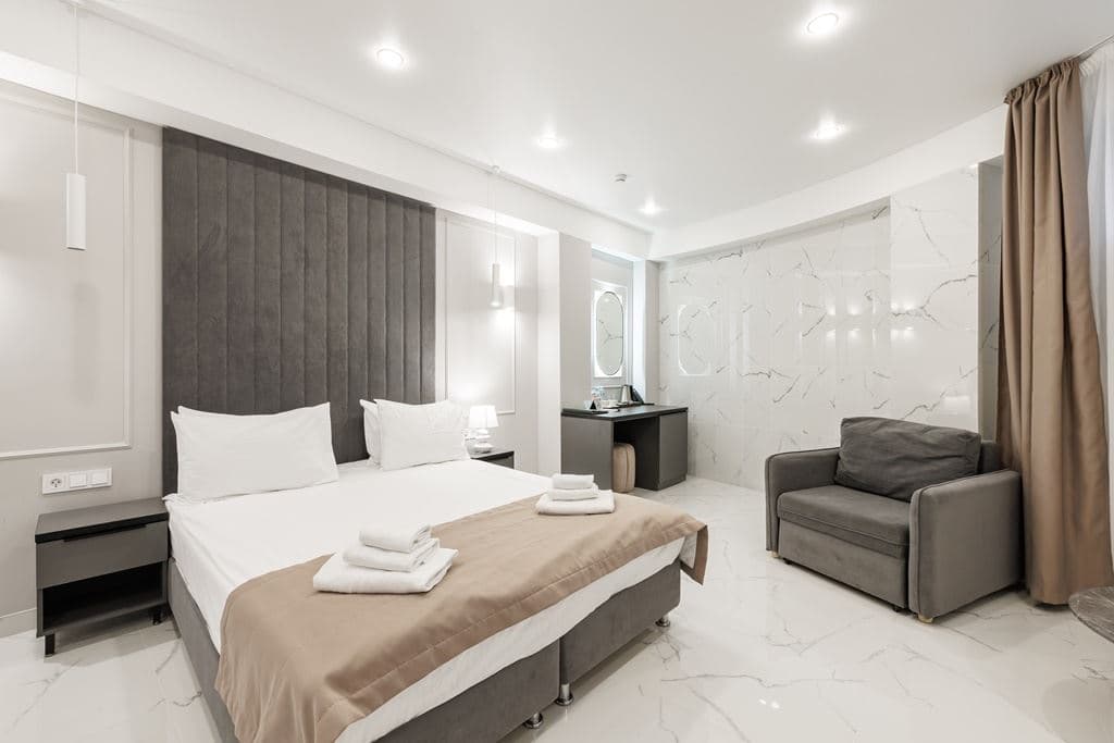 rooms-economy-plus
