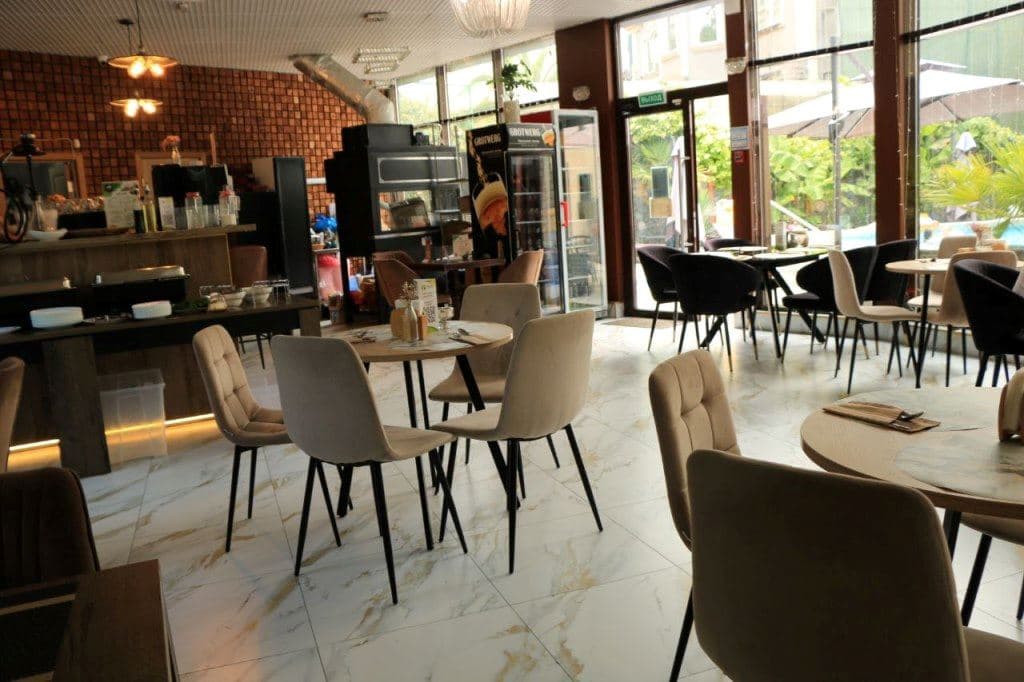 restaurants-senator