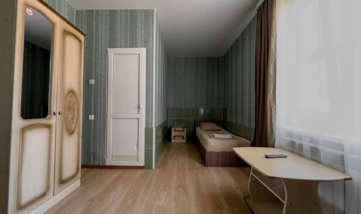 rooms-economy-twin