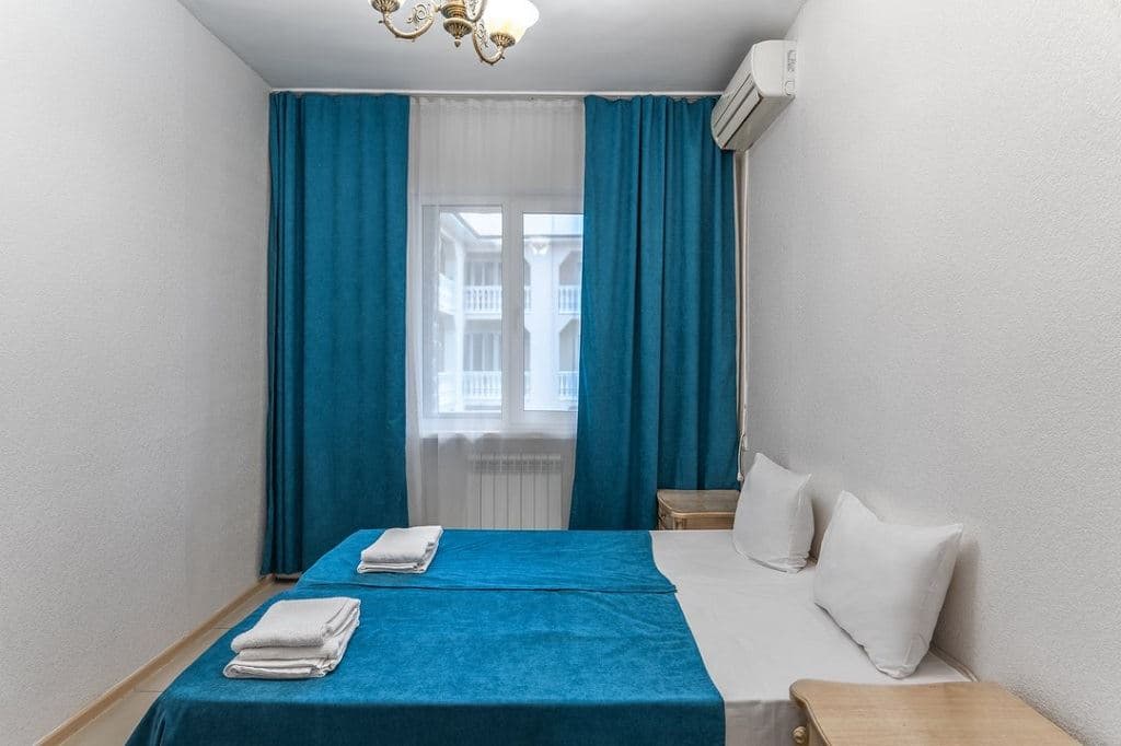 rooms-2-room-family