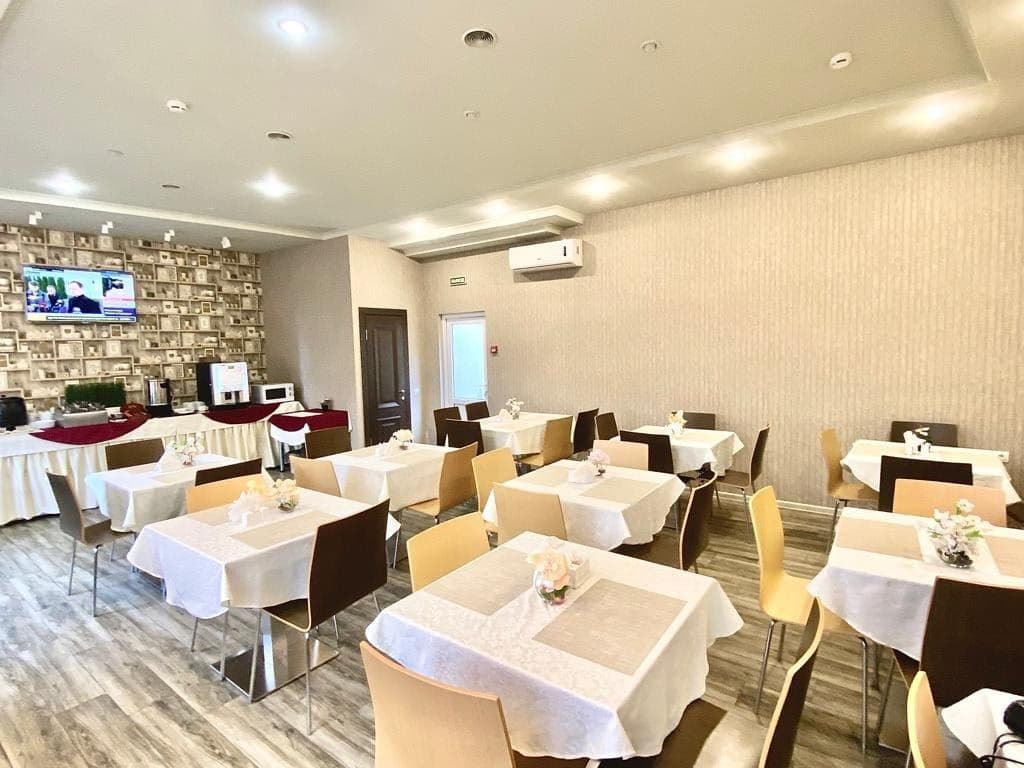restaurants-restaurant