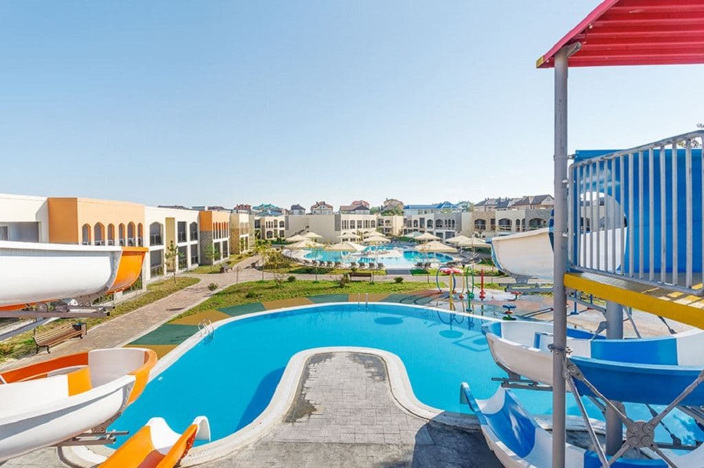 pools-outdoor-pool