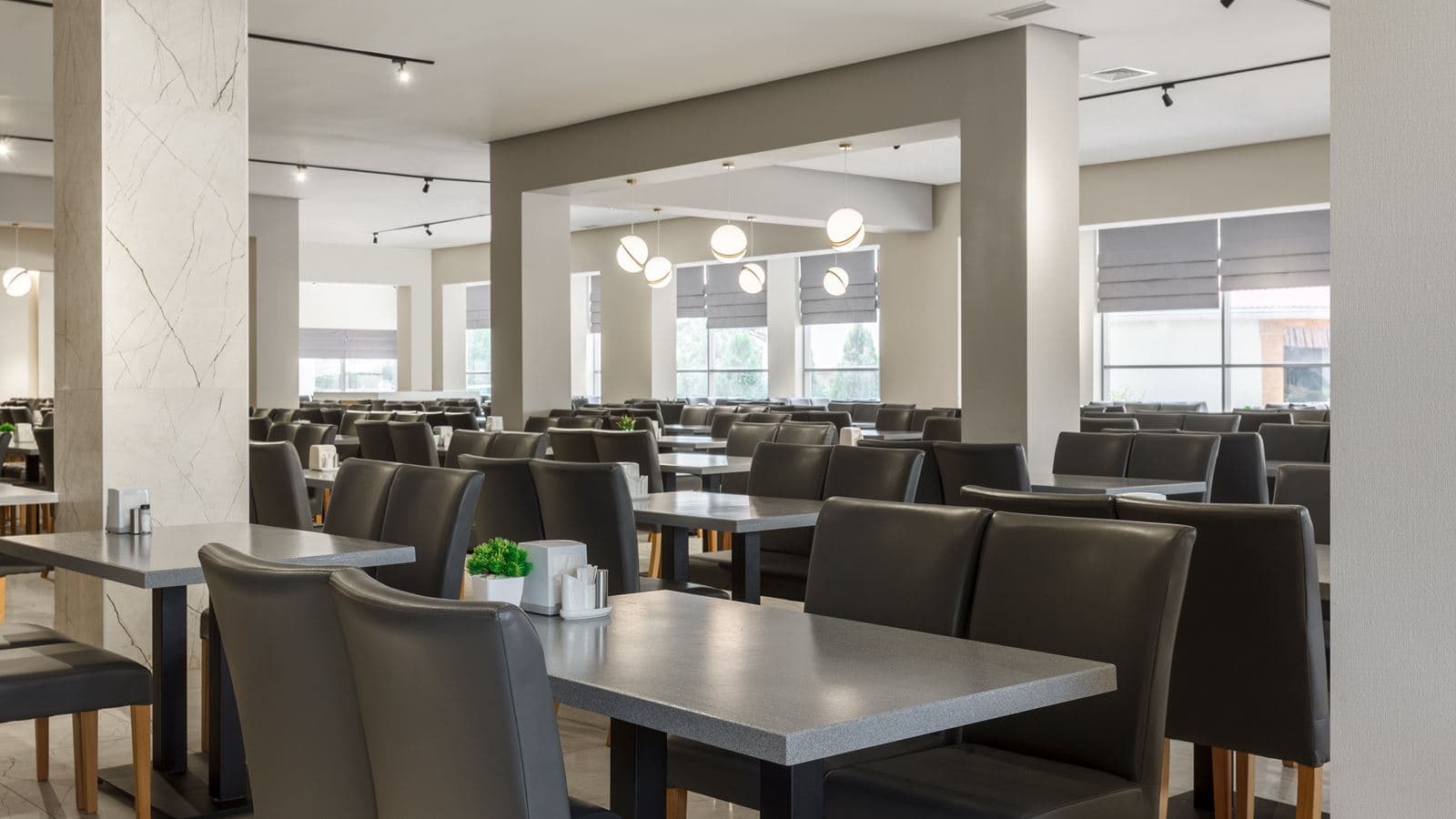 restaurants-light