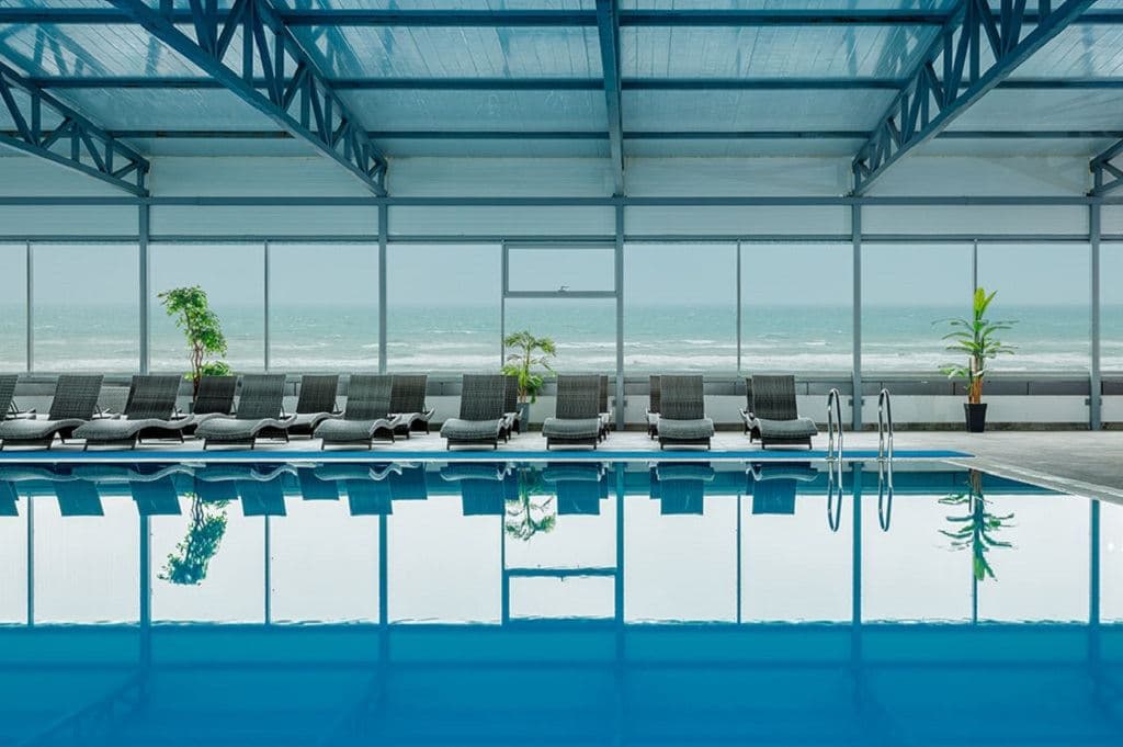 pools-indoor-pool