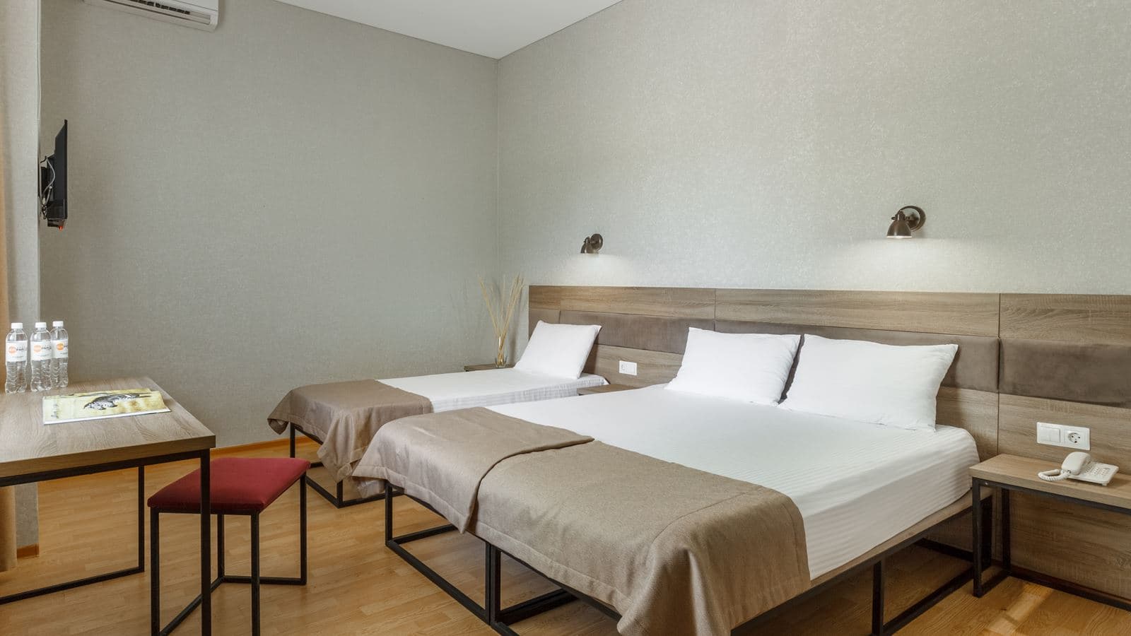 rooms-3х-местный-номер-standard+terrace