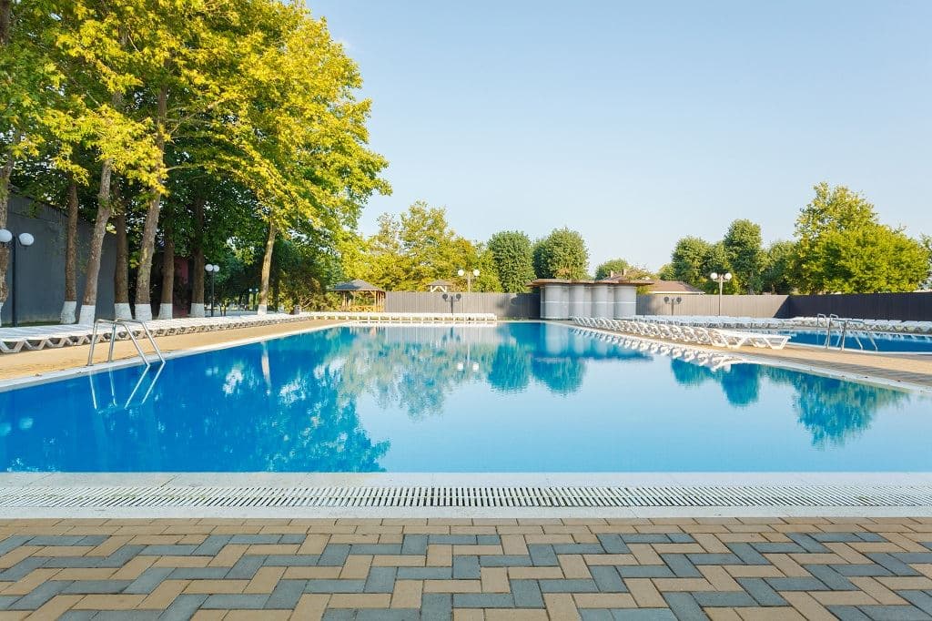 pools-outdoor-pool