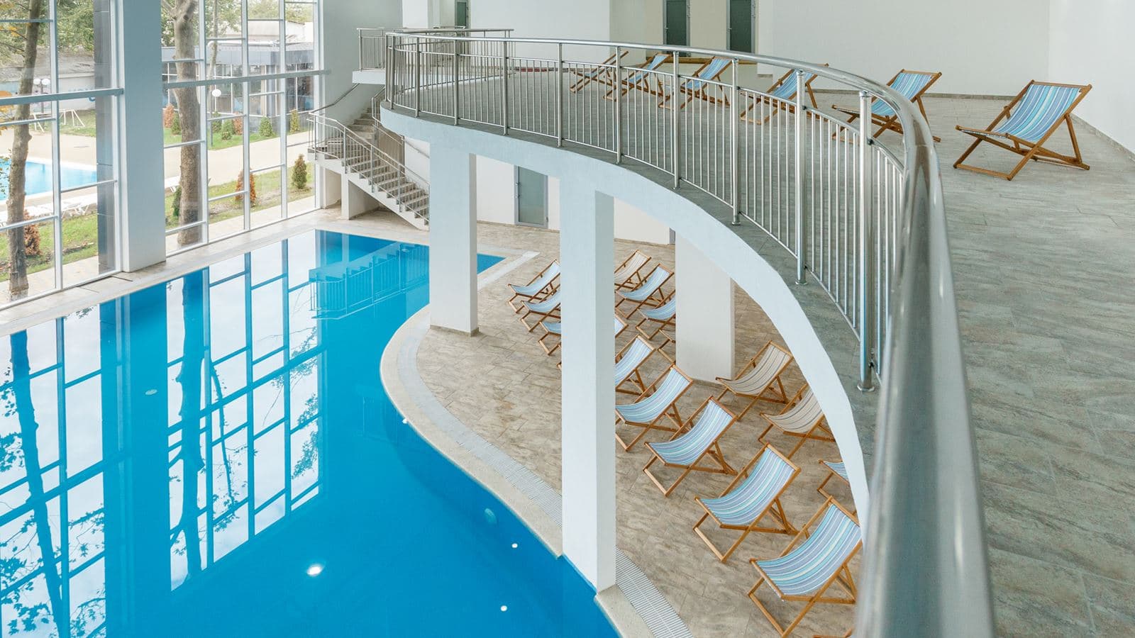pools-indoor-pool