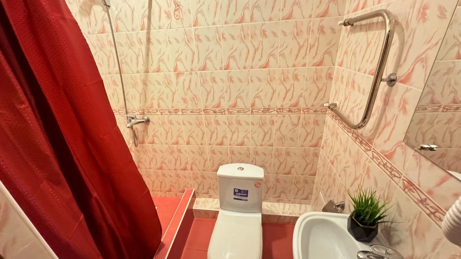rooms-2х-местный-комфорт-с-балконом