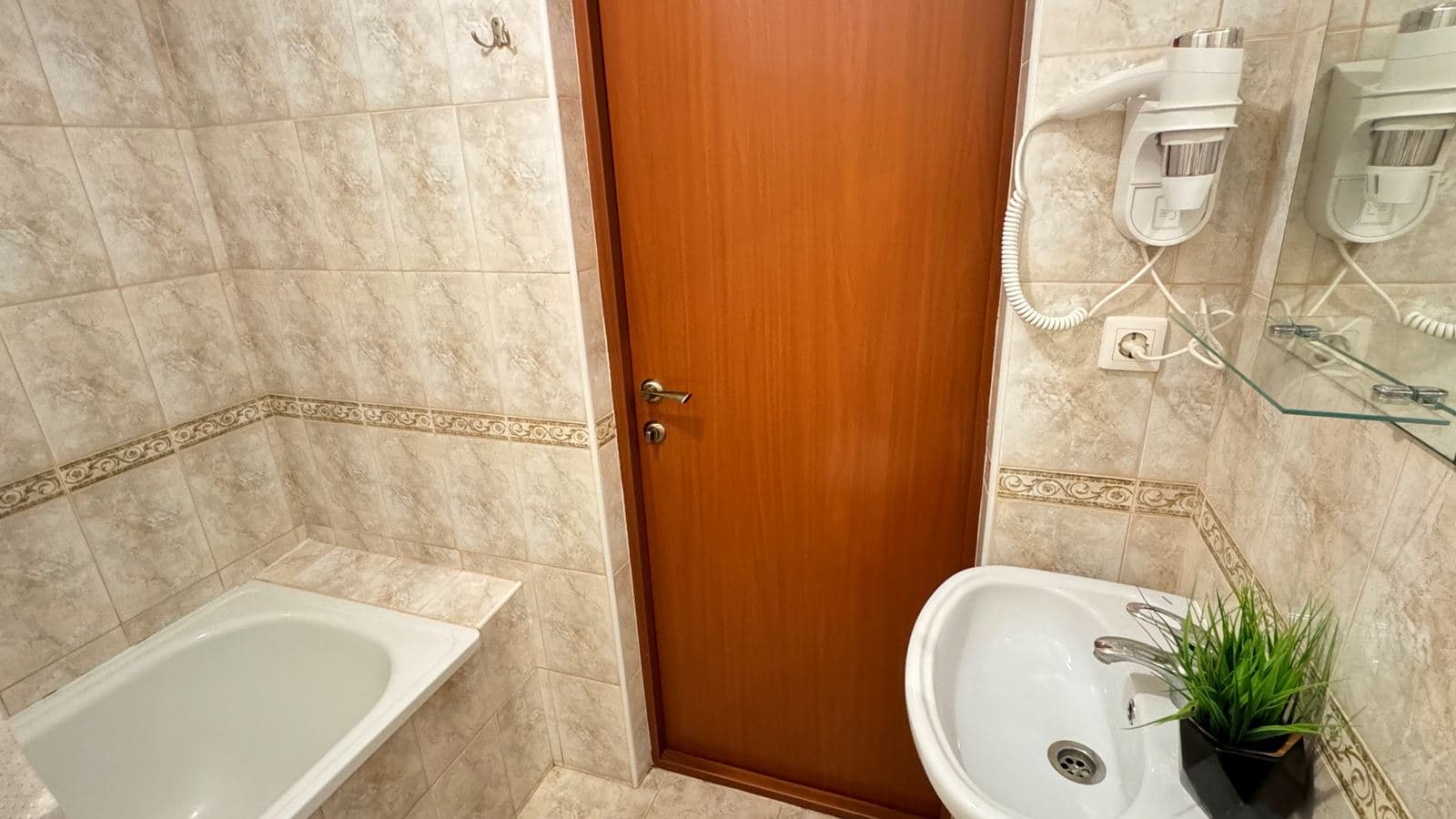 rooms-5местный-улучshенный-с-балконом
