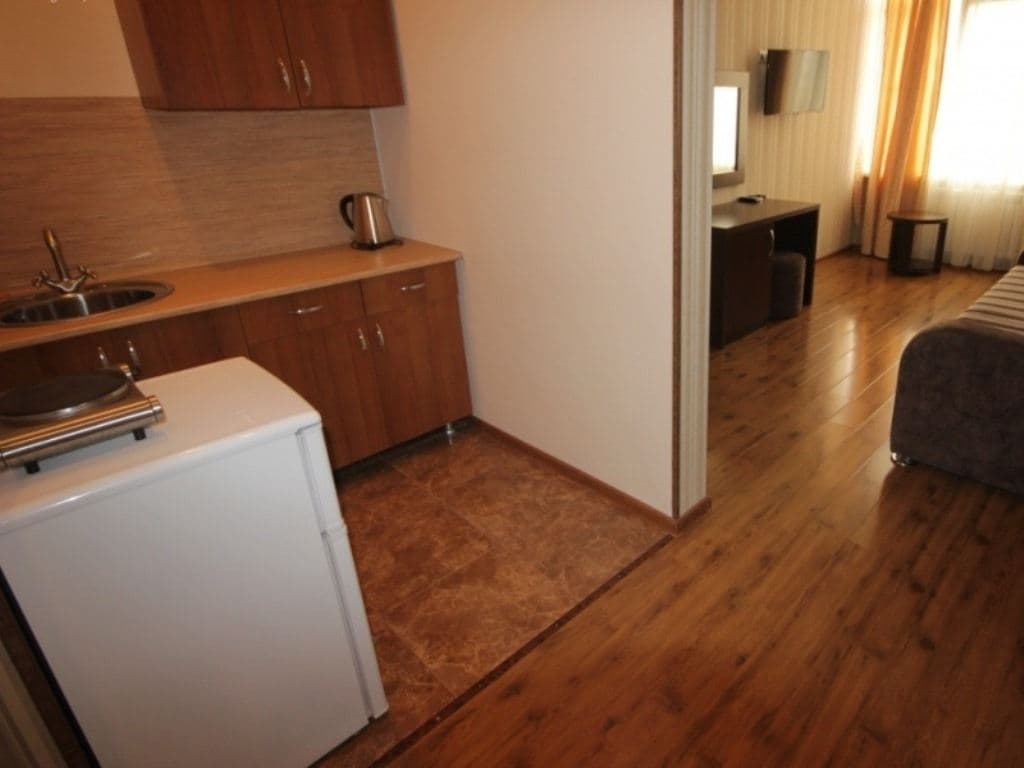 rooms-lux-c-kuhnei