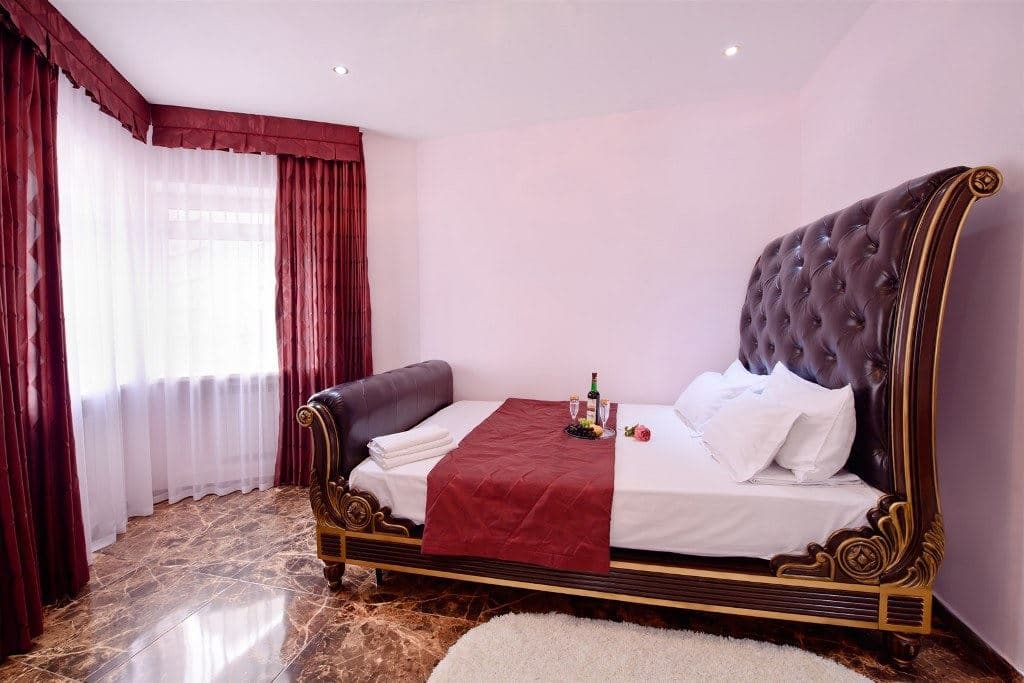 rooms-junior-suite-balcony