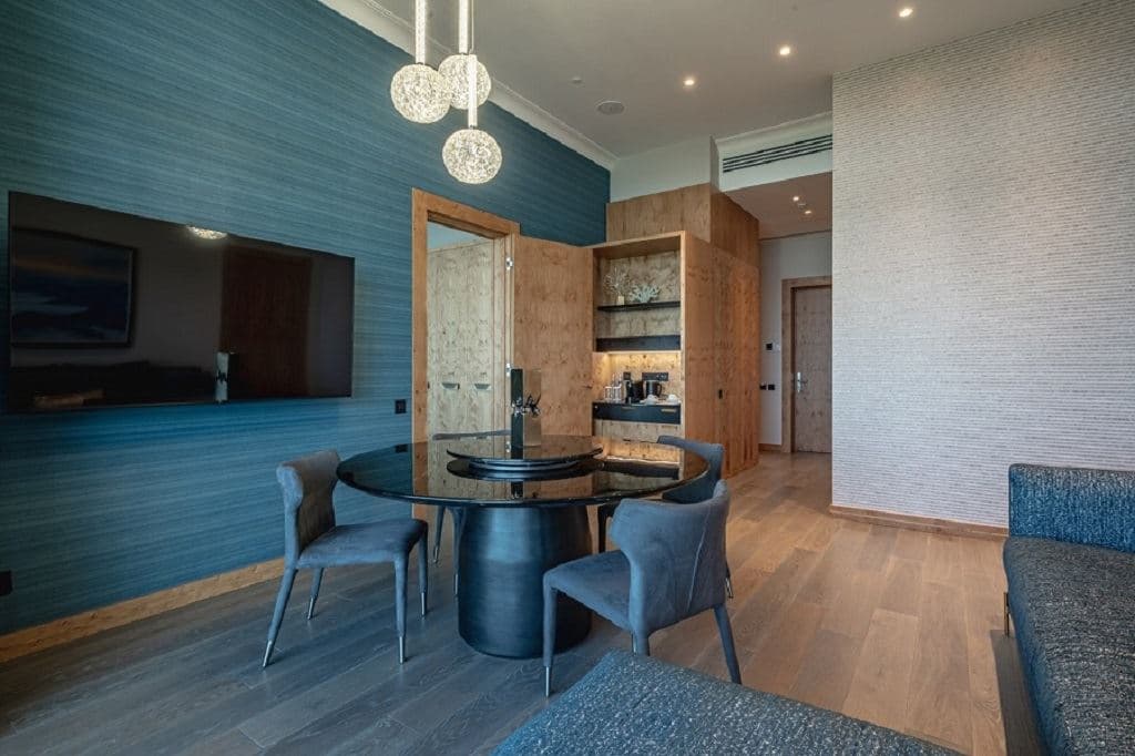 rooms-джуниор-сьют-с-видом-на-парк