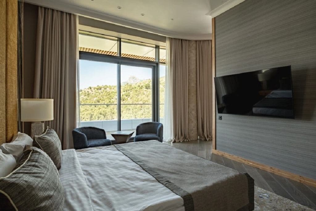 rooms-представительский-люкс-с-видом-на-морена-парк