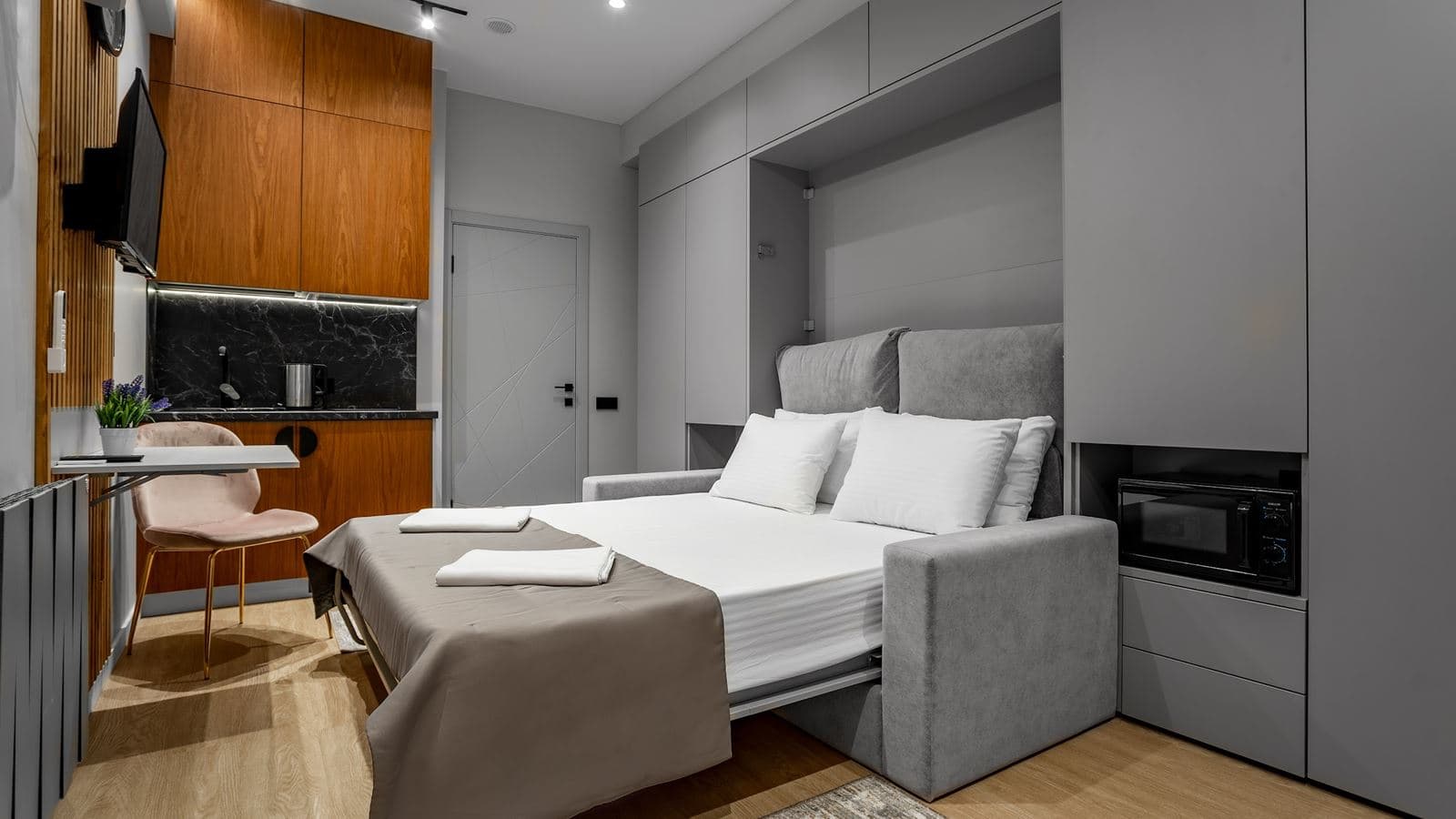 rooms-apart-vagodnyi-s-oknom