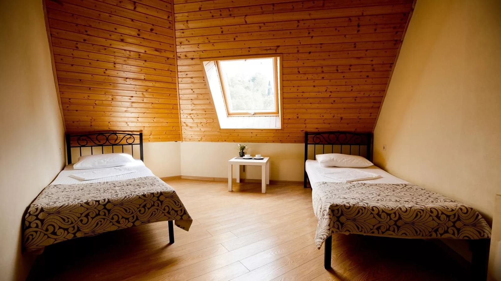 rooms-2-rooms-sea-view