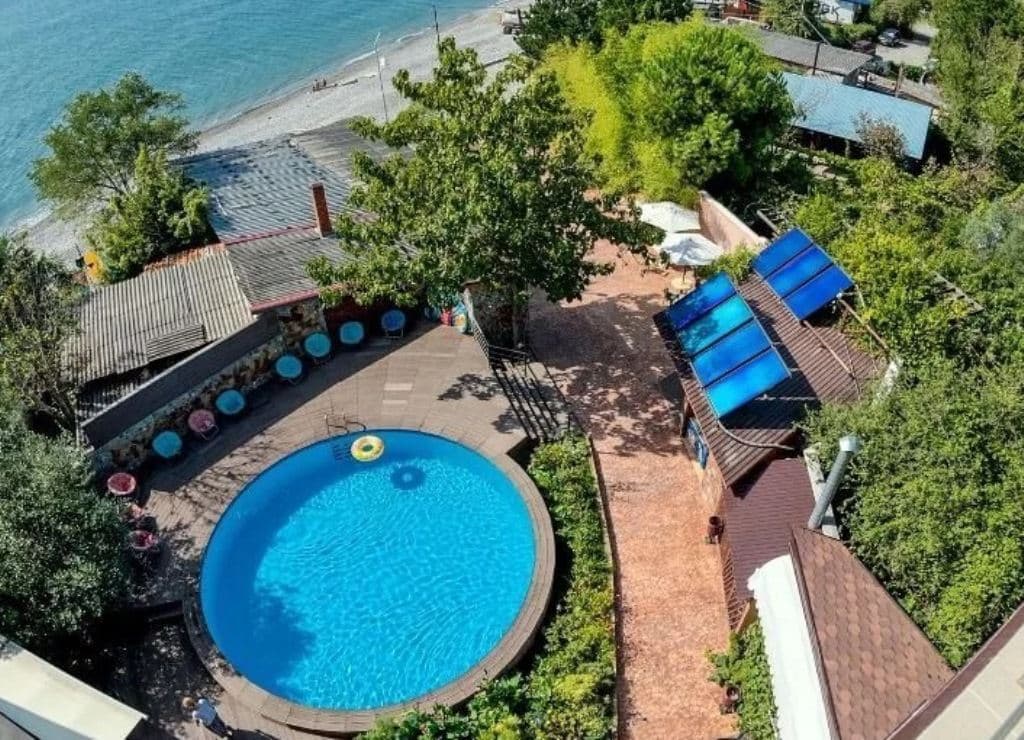pools-outdoor-pool