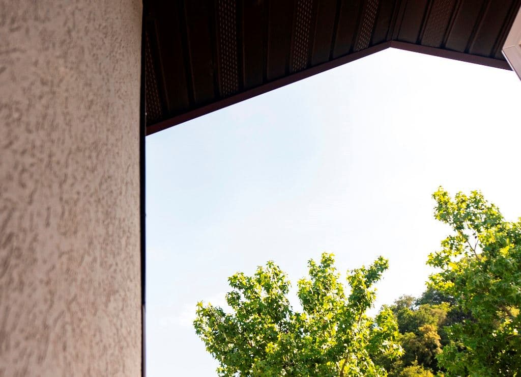 rooms-studio-balcony
