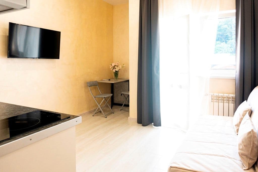 rooms-deluxe-balcony