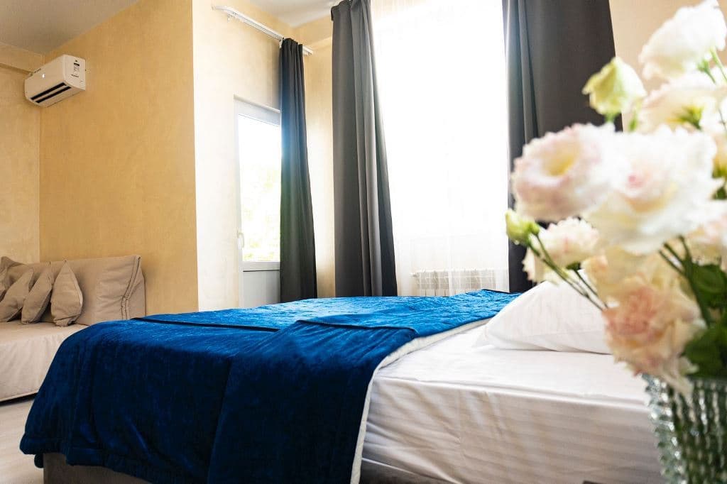 rooms-suite-balcony