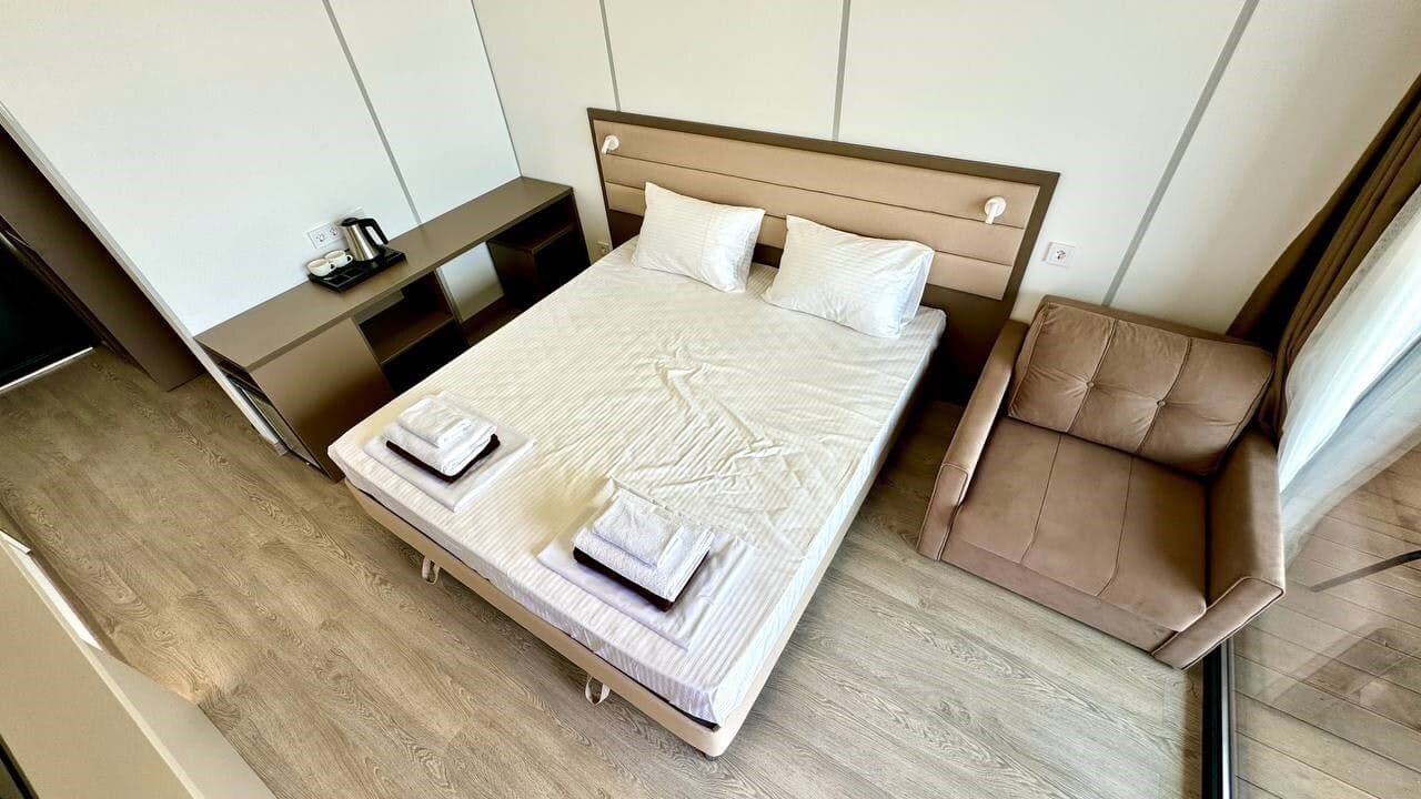 rooms-standard-double-room