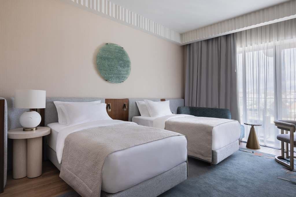 rooms-deluxe-twin
