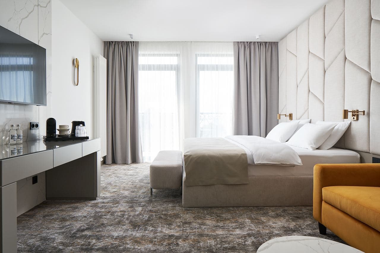 rooms-джуниор-сюит-панорама-с-балконом