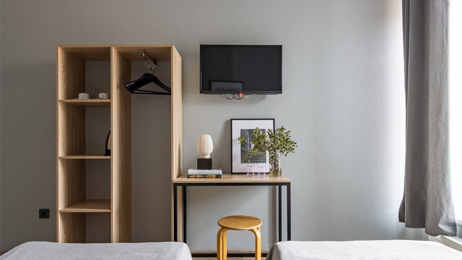 rooms-стандартный-номер-с-1-или-2-кроватями