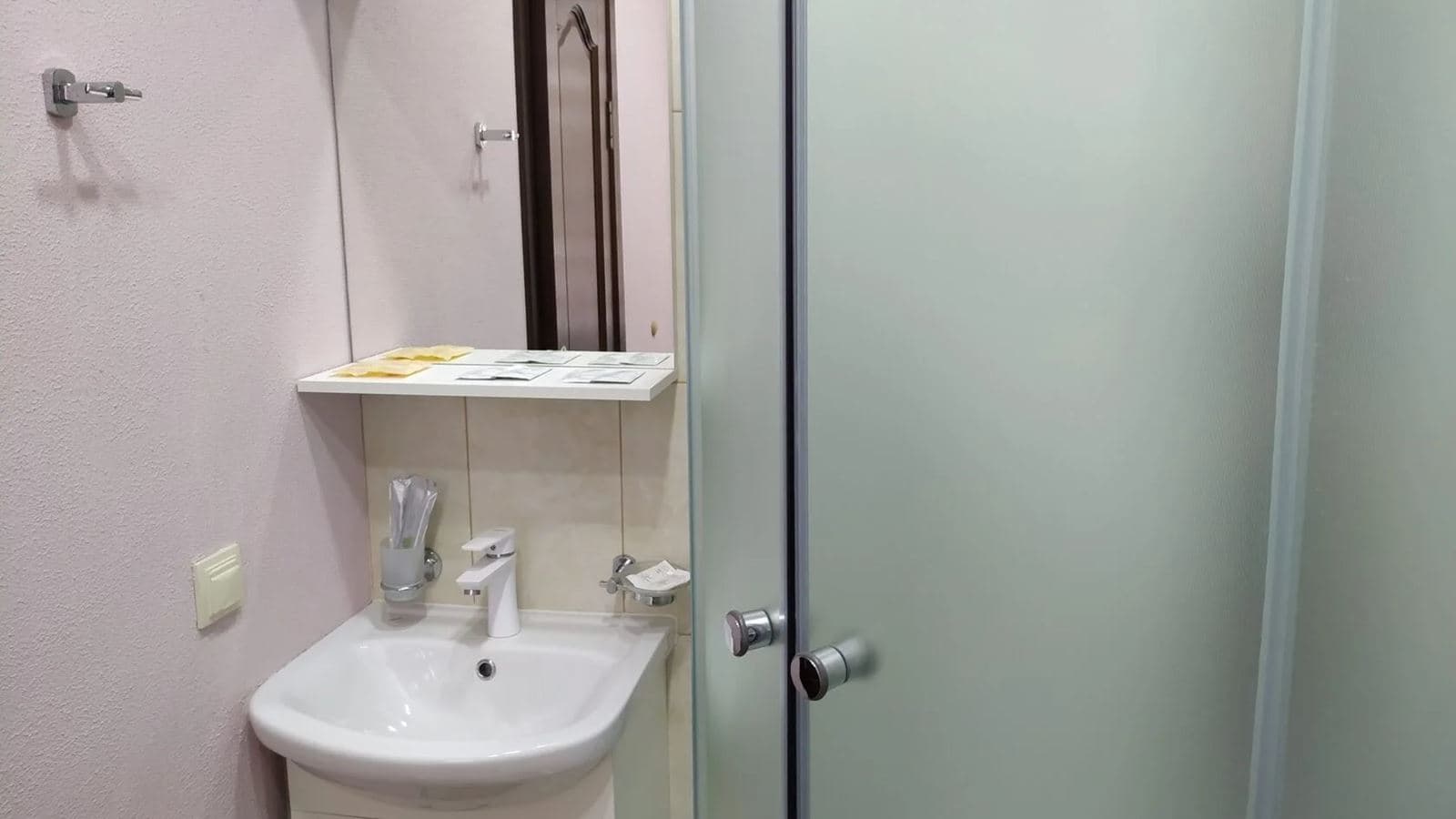 rooms-2-местный-семейный-номер