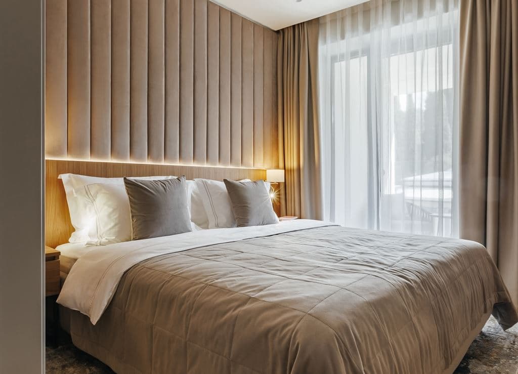rooms-suite-balcony