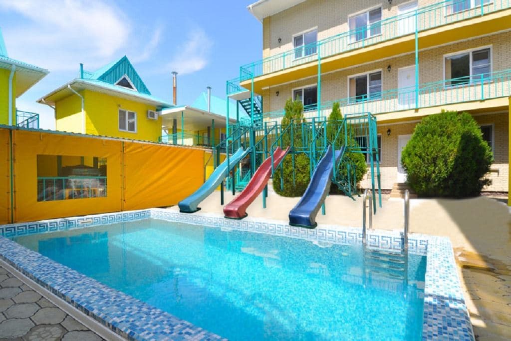 pools-outdoor-pool