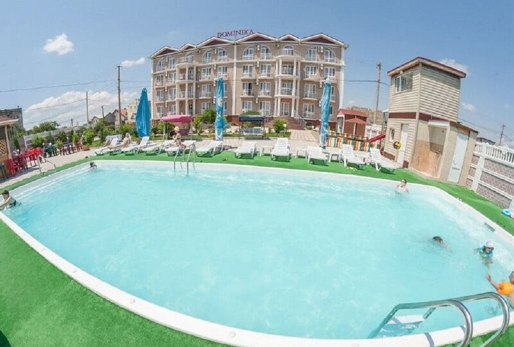 pools-outdoor-pool