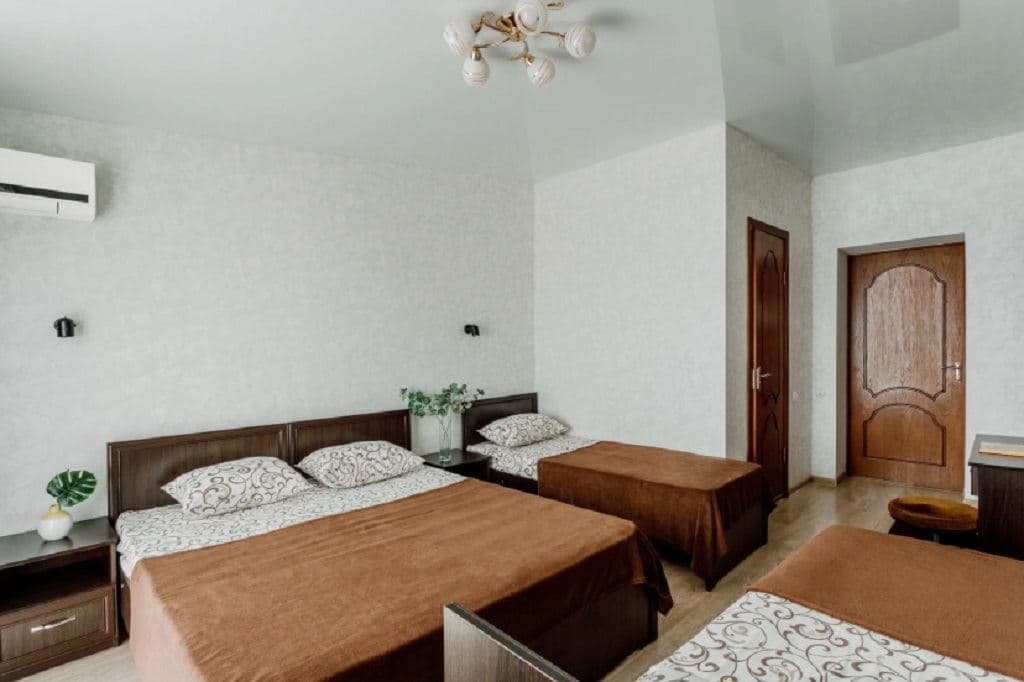 rooms-4местный-номер-стандарт