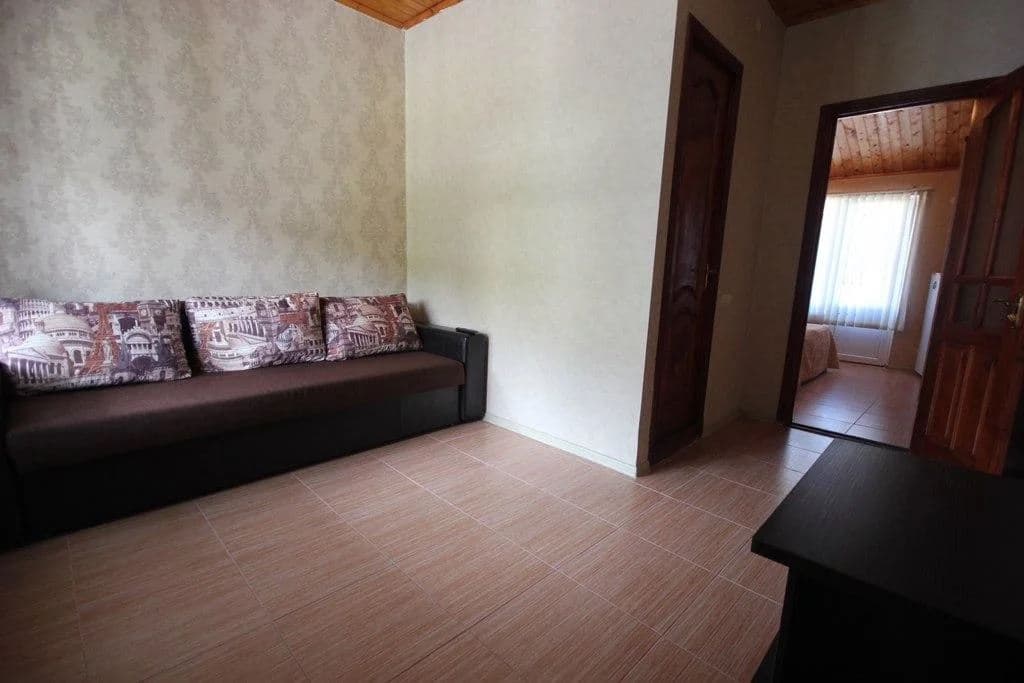 rooms-2-rooms