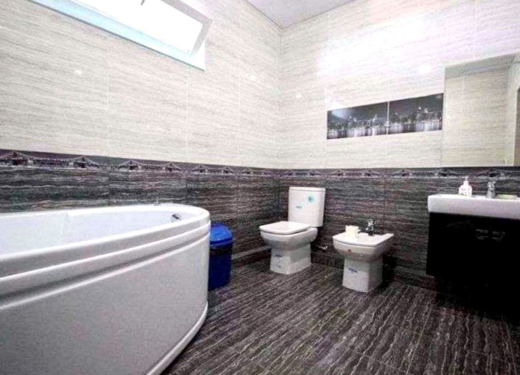 rooms-2-rooms