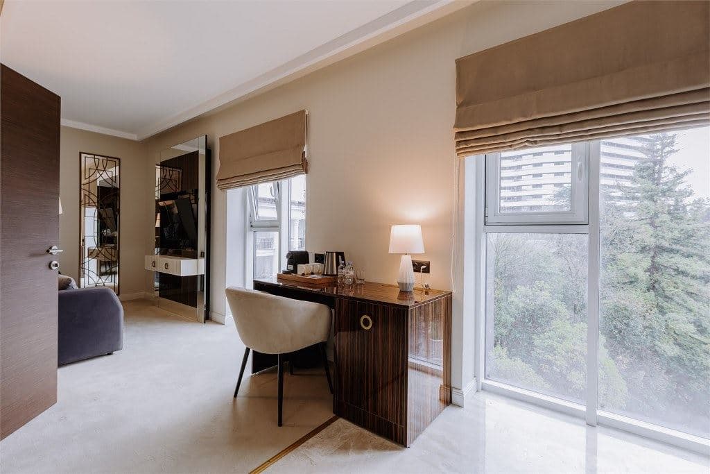 rooms-suite