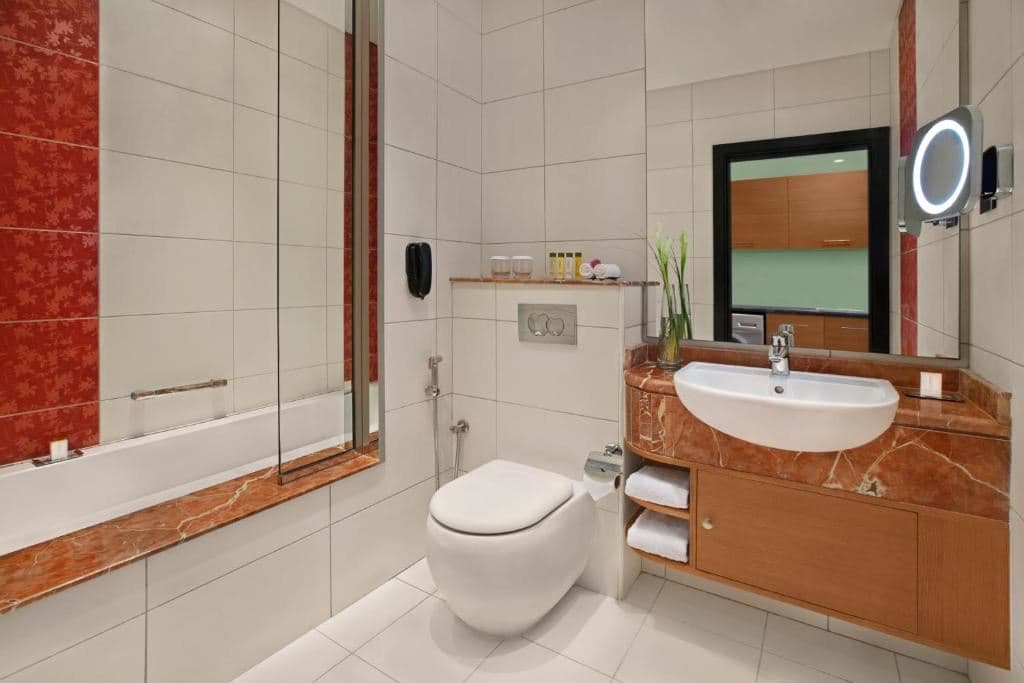 rooms-studio-with-kitchen