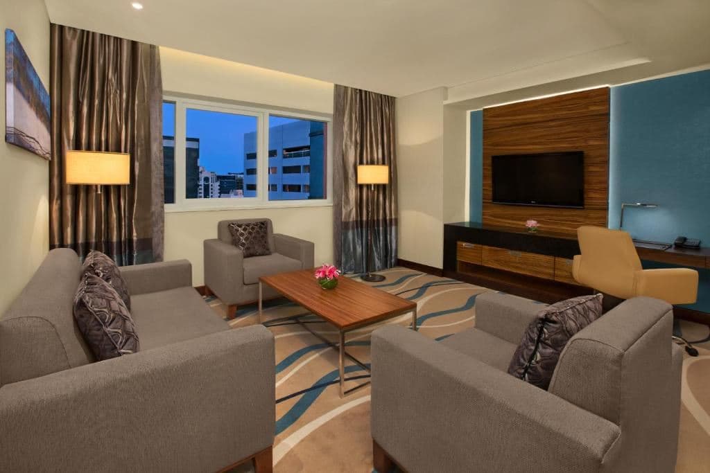 rooms-one-bedroom-suite