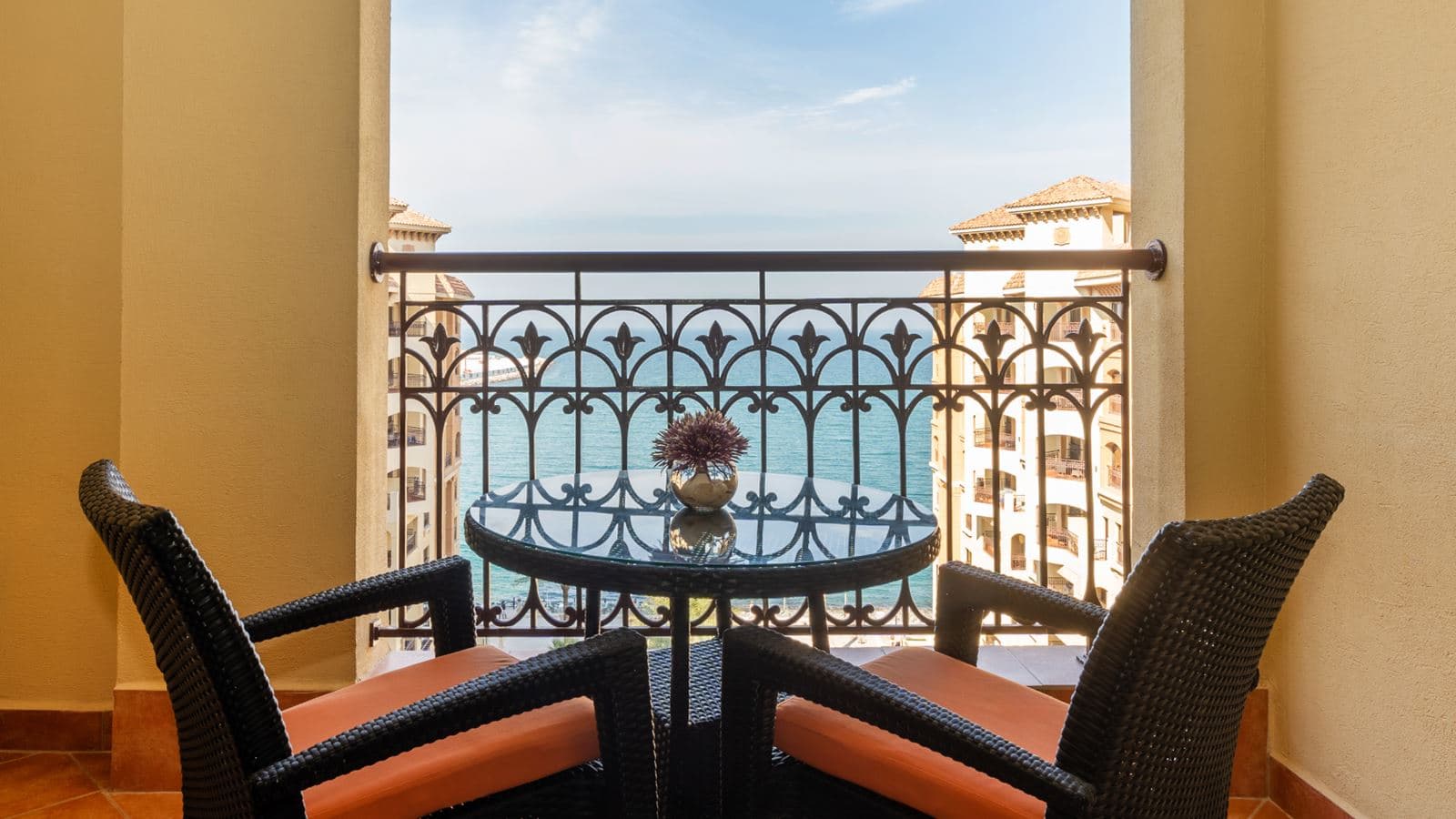 rooms-premium-room